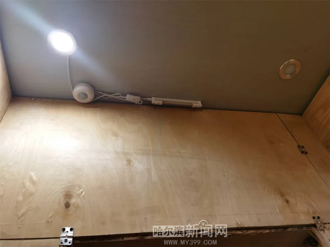 电梯3.webp.jpg